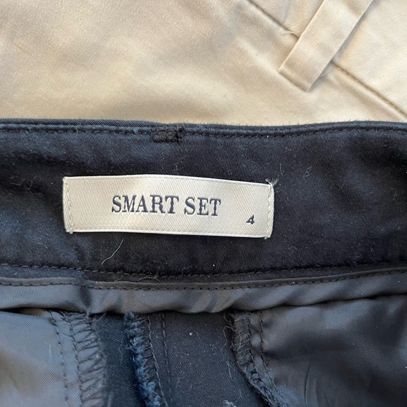 5/20$ Smart set black shorts size 4 - Picture 4 of 5